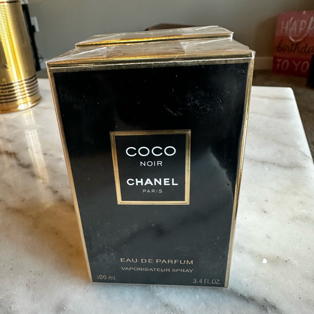 CHANEL Coco Noir Eau de Parfum Black and Gold